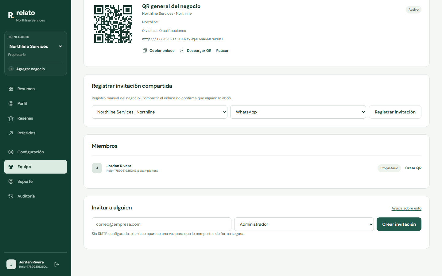 Abre Equipo, ingresa el correo y elige Administrador, Lector o Técnico. — Escritorio: Ingresá el correo de la persona que querés invitar.
